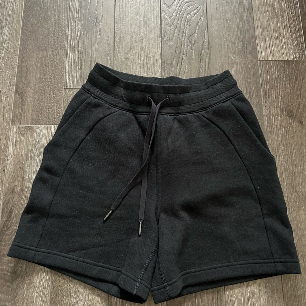 Lululemon scuba Shorts